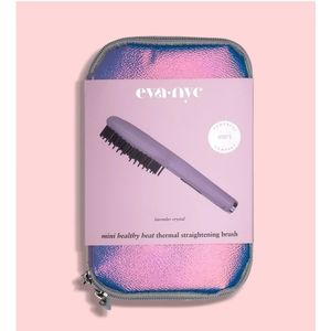 Travel size straightening brush